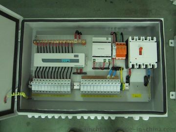 光伏汇流箱8路汇1路智能型